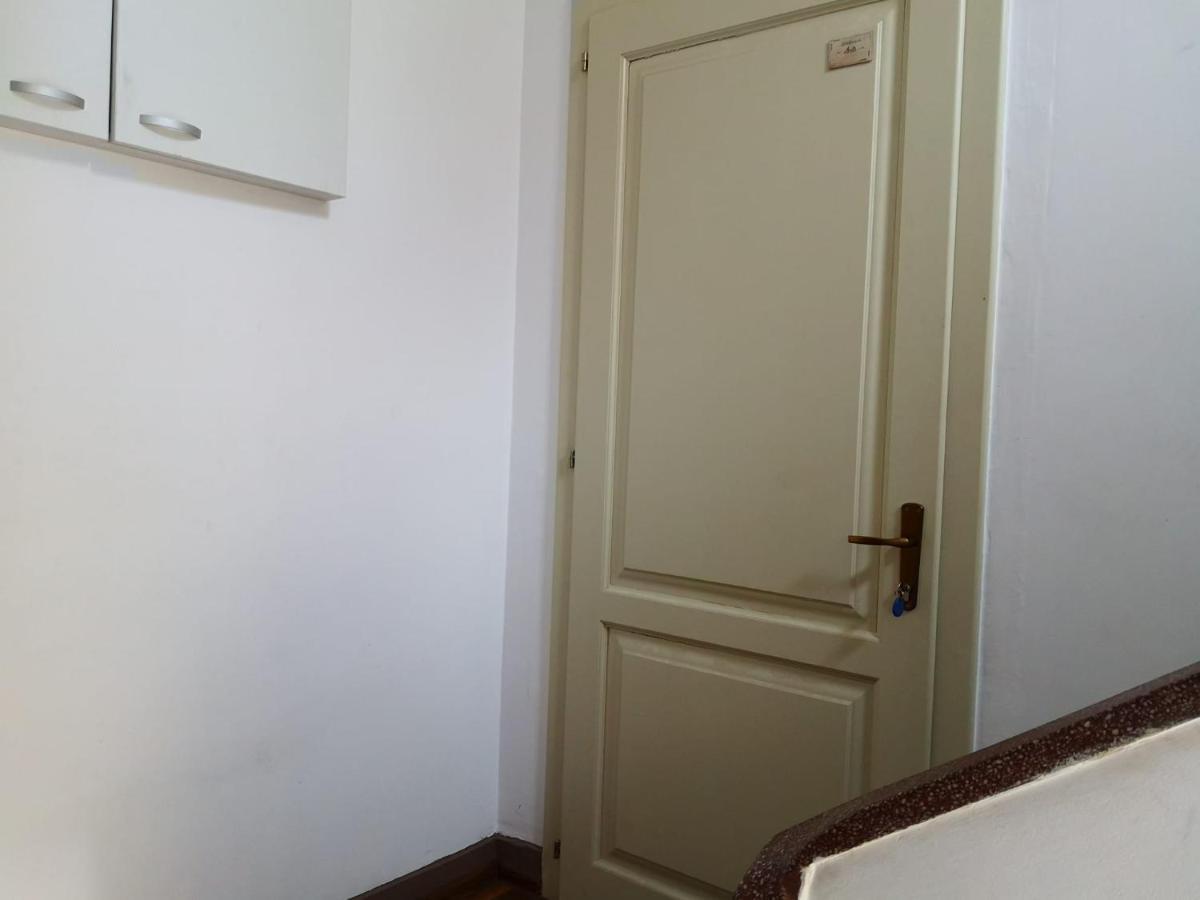 Apartament Aretta Brașov Exterior foto